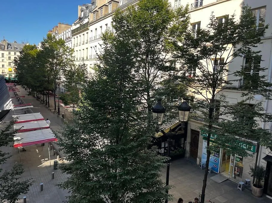 Apartment Appartement Luxe Place Paris